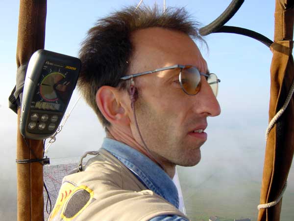 TOURS052.jpg
