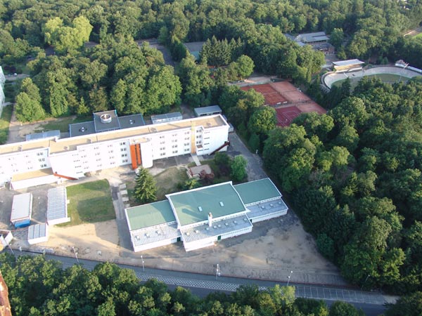 lycee-en-foret3.jpg